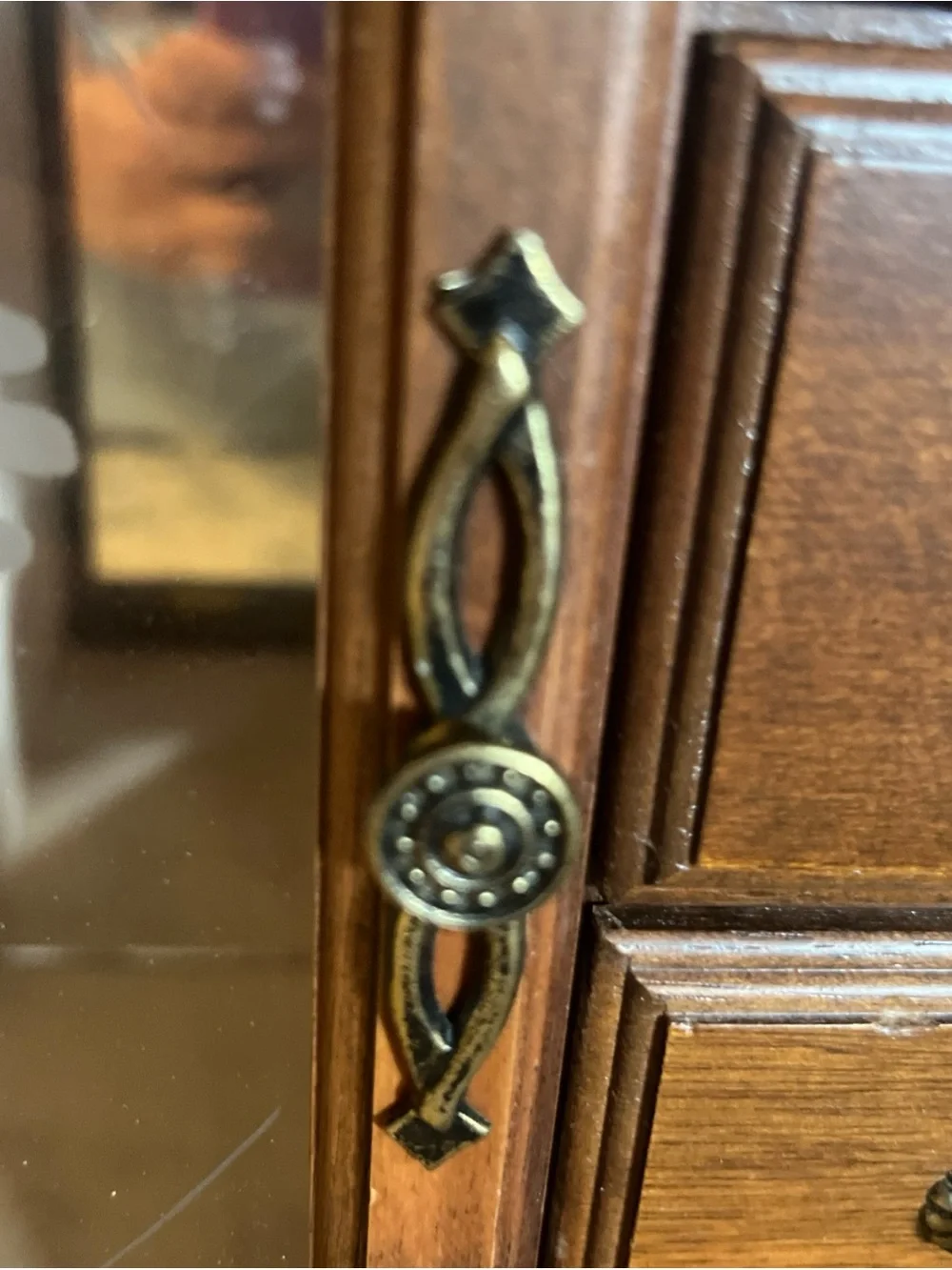 Classic Wooden Jewelry Cabinet Organizer in Brown